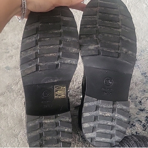 Chanel combat boots - Picture 3 of 8